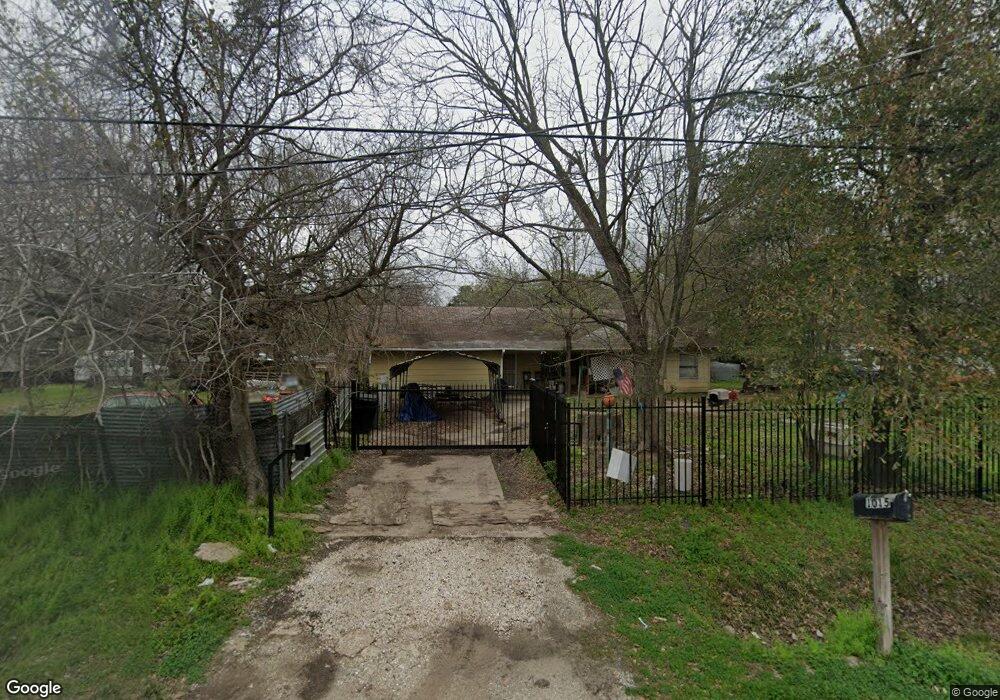 1015 Eubanks St, Houston, TX 77022 - photo 1