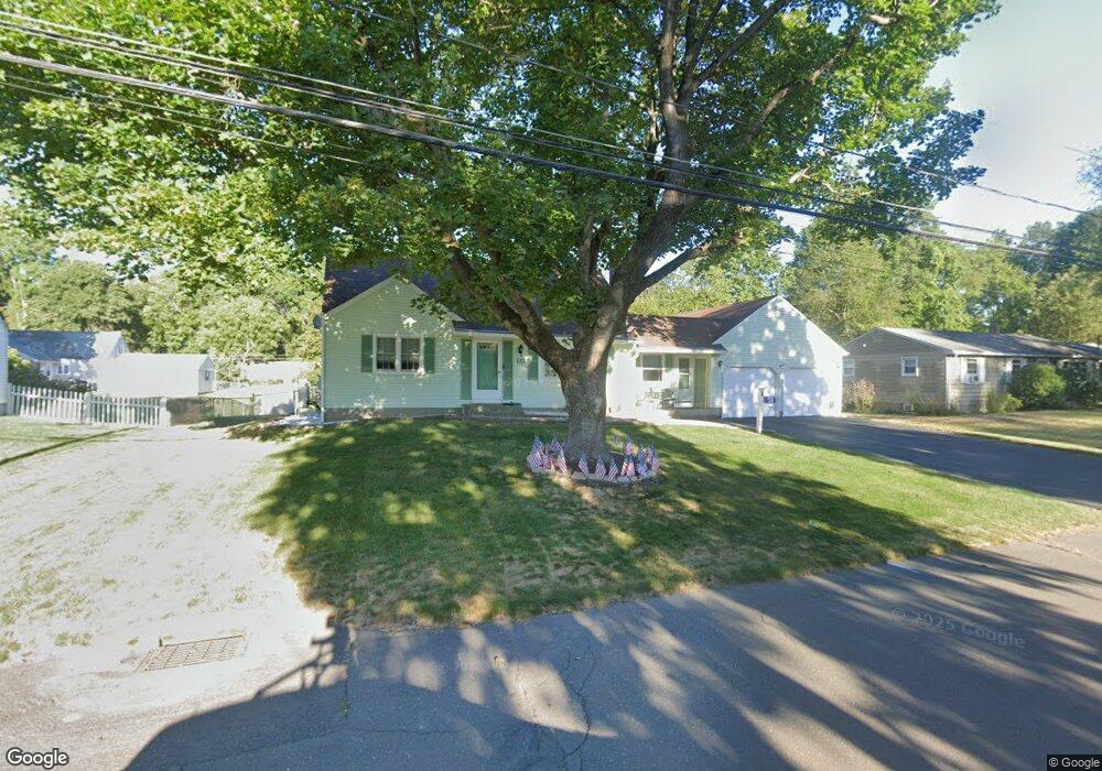 10 Litchfield Dr, Enfield, CT 06082 - photo 1