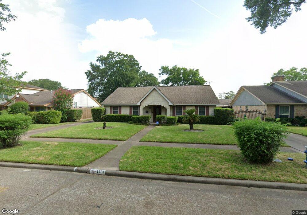 1114 W Donovan St, Houston, TX 77091 - photo 1