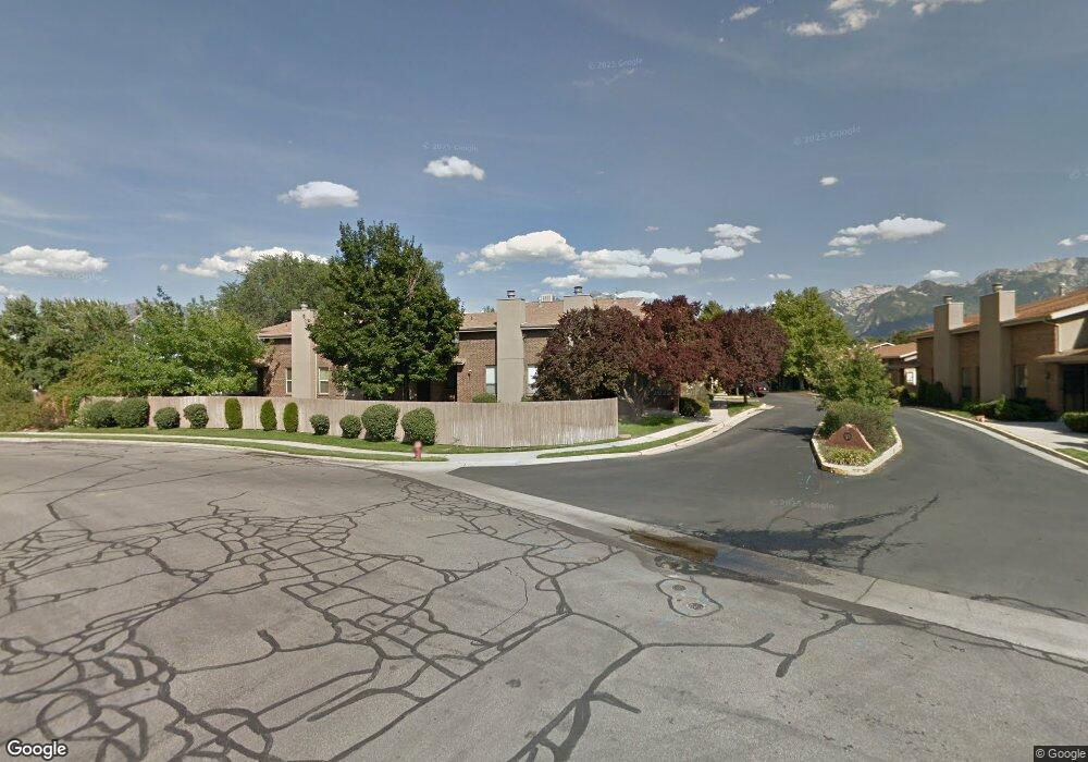 766 E Oakwood Park Cir unit 18, Sandy, UT 84094 - photo 1