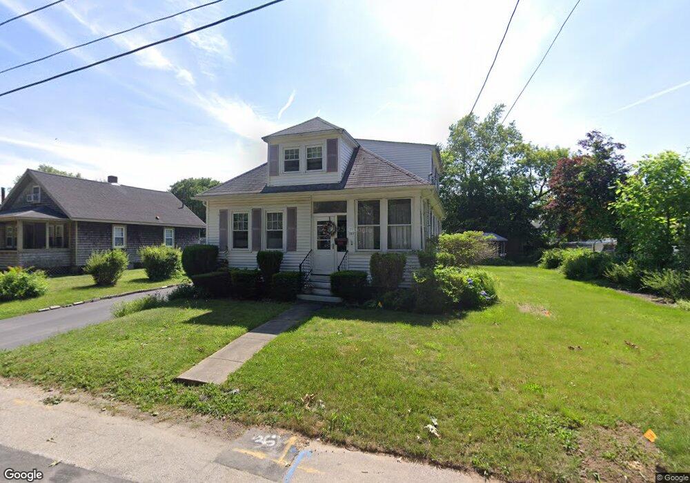 137 Irving Rd, Warwick, RI 02888 - photo 1