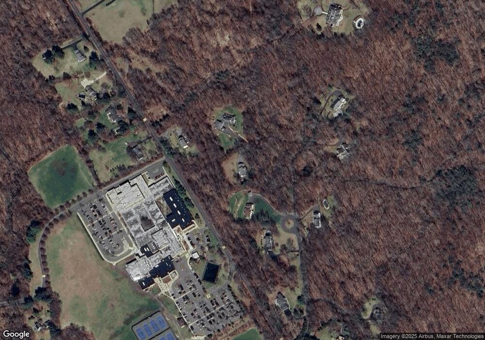 7 Cricklewood Rd, Redding, CT 06896 - photo 1