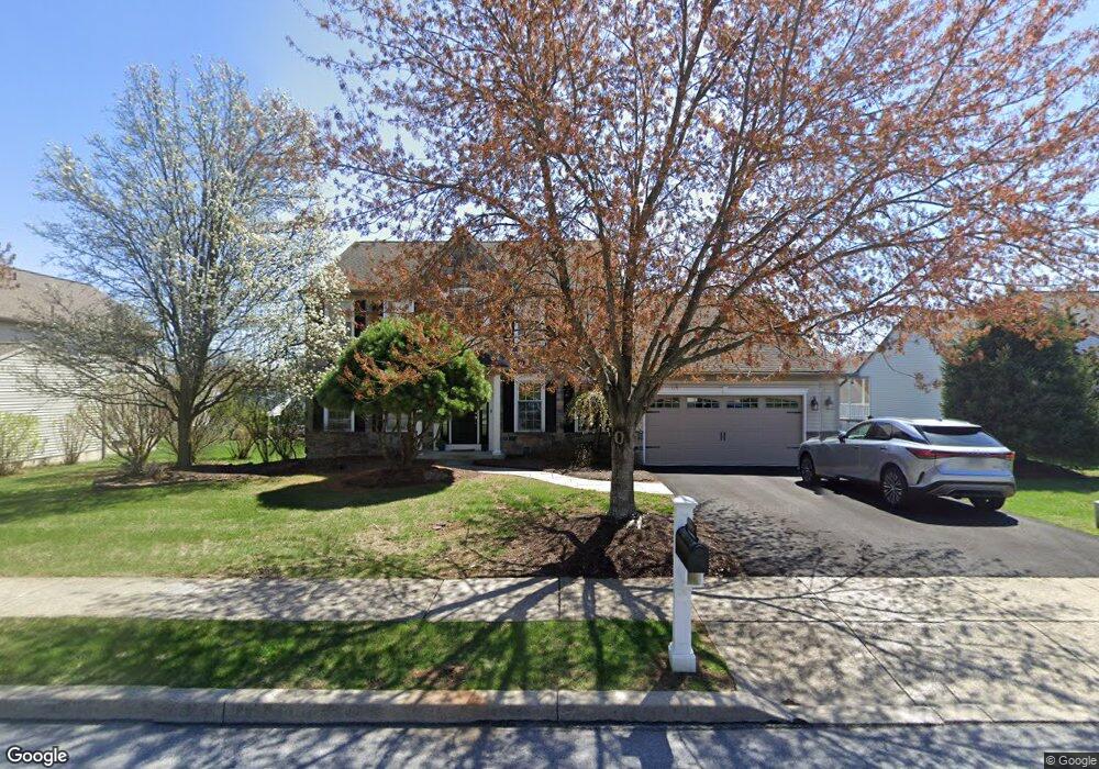 1106 Stonehenge Dr, Reading, PA 19606 - photo 1