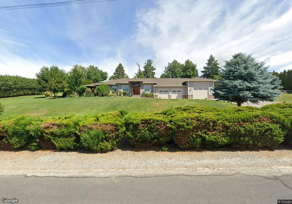 2035 8th St SE, East Wenatchee, WA 98802 - photo 1