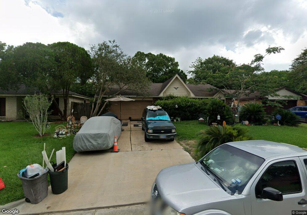 16711 Townes Rd, Friendswood, TX 77546 - photo 1