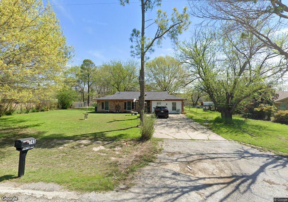 745 Gail Dr, Weatherford, TX 76085 - photo 1