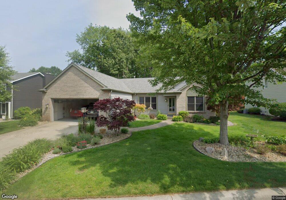 17638 Stockbridge Ln, Granger, IN 46530 - photo 1