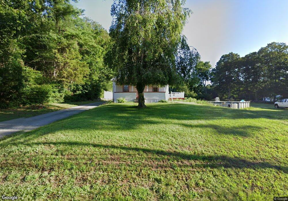 206 Walnut St, Putnam, CT 06260 - photo 1