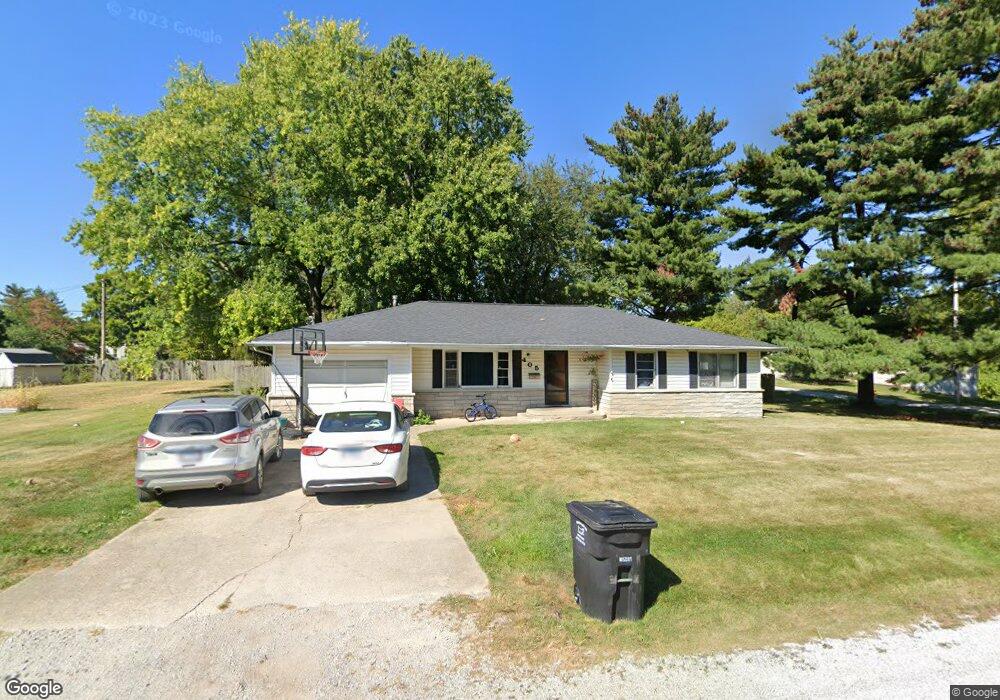 405 N Oak St, Effingham, IL 62401 - photo 1