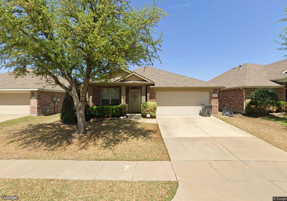 326 Highland Creek Dr, Wylie, TX 75098 - photo 1