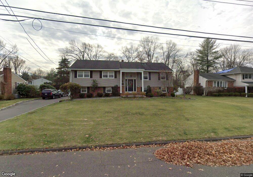 1340 Graymill Dr, Scotch Plains, NJ 07076 - photo 1