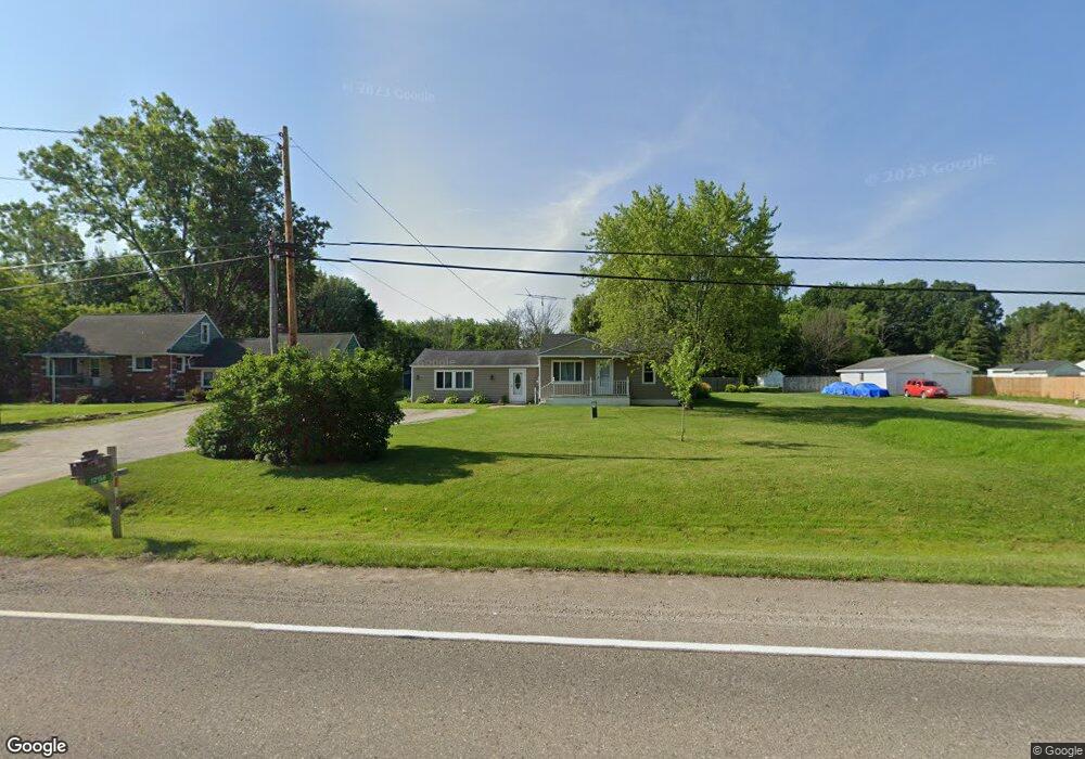 12156 Davison Rd, Davison, MI 48423 - photo 1