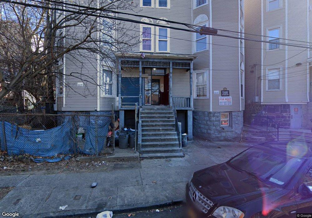 296 Woodworth Ave unit 3R, Yonkers, NY 10701 - photo 1