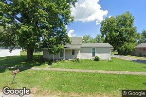 122 E Lafayette St, Geff, IL 62842