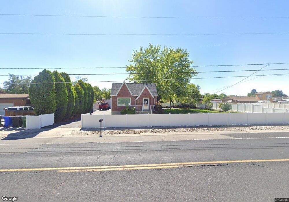 7518 S 2700 W, West Jordan, UT 84084 - photo 1