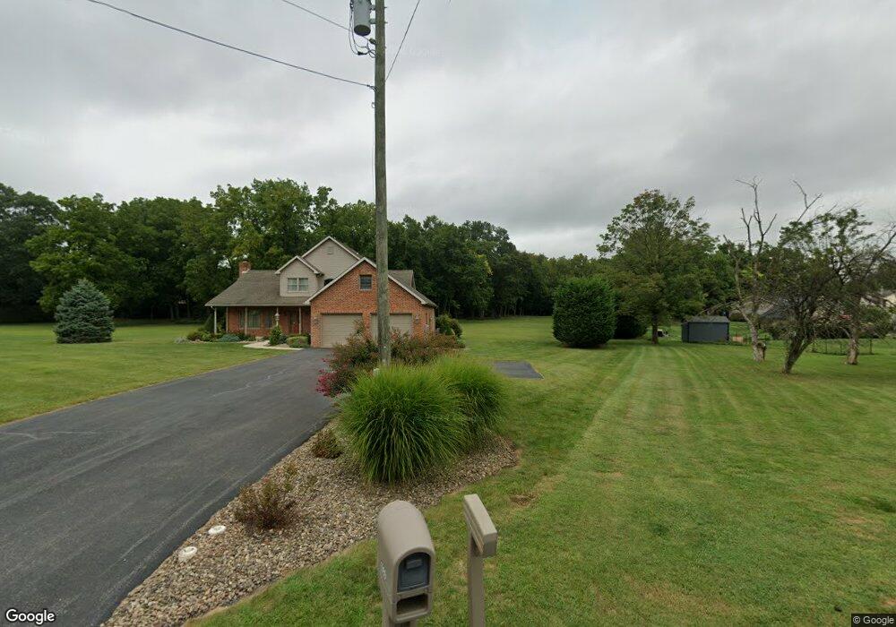 1069 East Ave, Greencastle, PA 17225 - photo 1