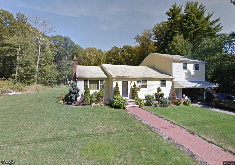 7 Fairview St, North Reading, MA 01864 - photo 1