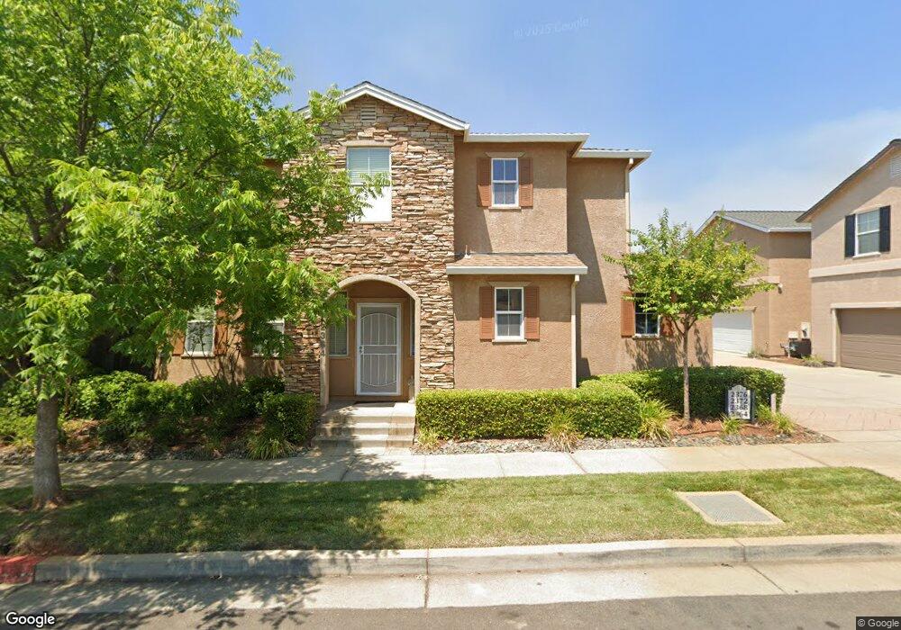 2368 La Villa Way, Redding, CA 96003 - photo 1