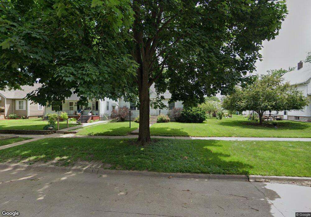 655 20th Ave SW, Cedar Rapids, IA 52404 - photo 1