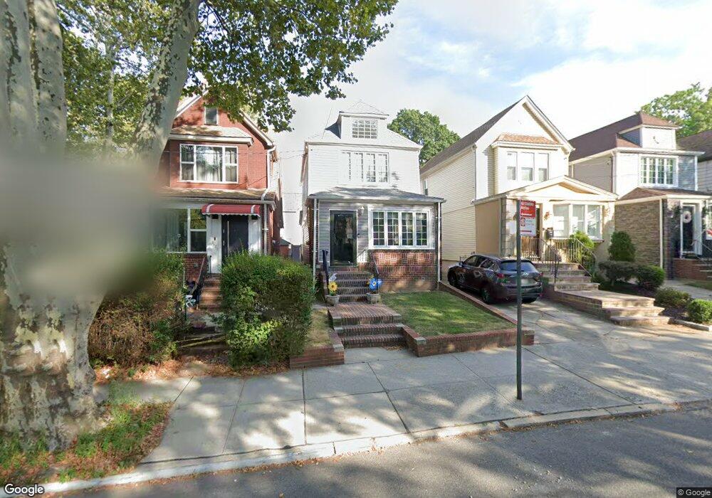 90-18 69th Ave, Flushing, NY 11375 - photo 1