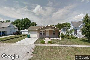 315 Walnut St, Dawson, IL 62520