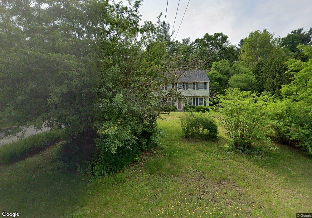 7 Evergreen Cir, Litchfield, NH 03052 - photo 1