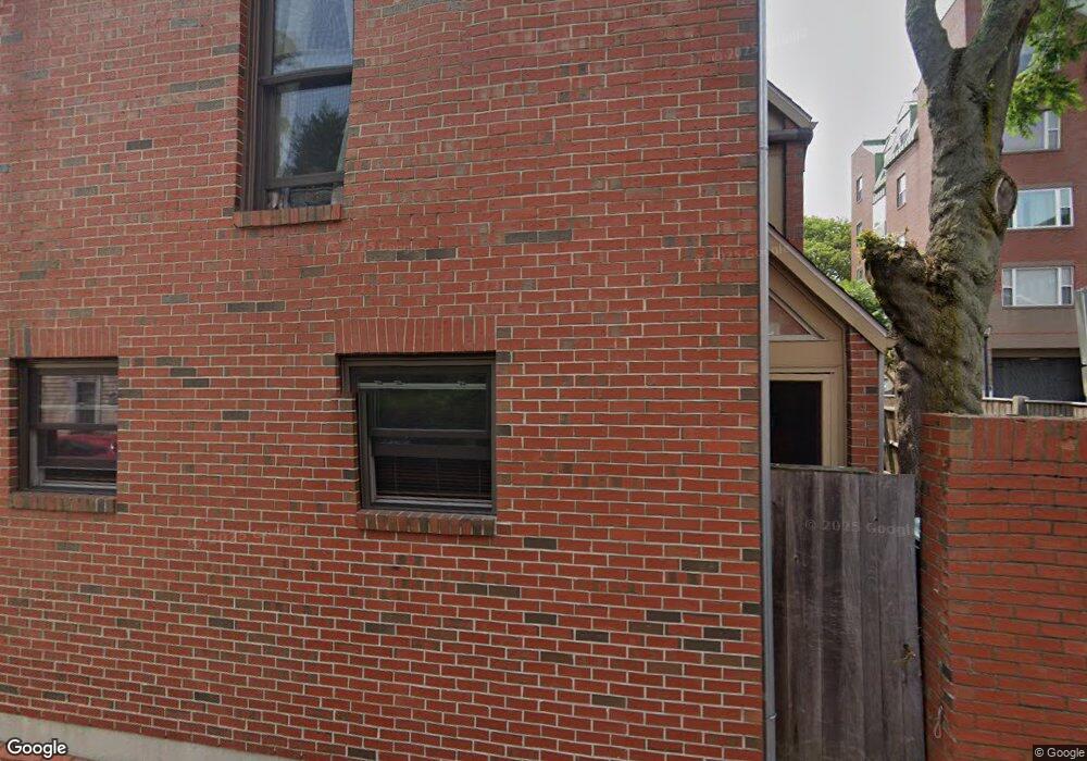 10 Crombie St, Salem, MA 01970 - photo 1