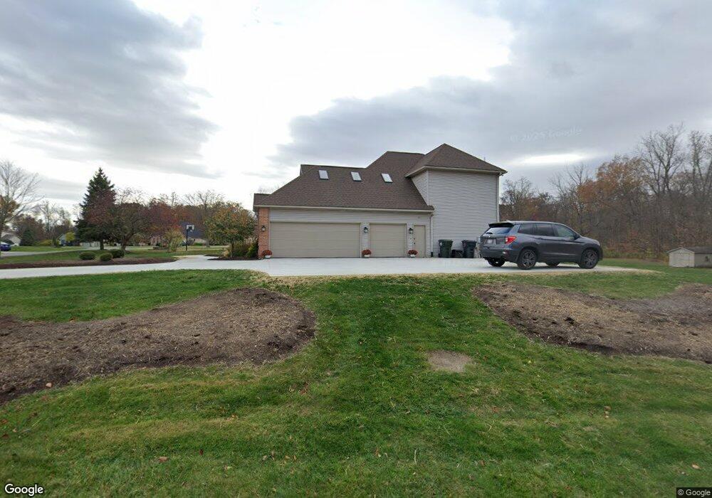 4644 Meadow View Dr, Lima, OH 45805 - photo 1