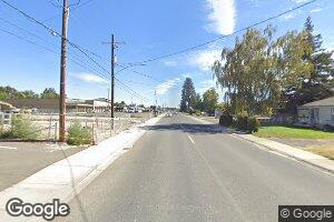 121 1st Ave, Zillah, WA 98953