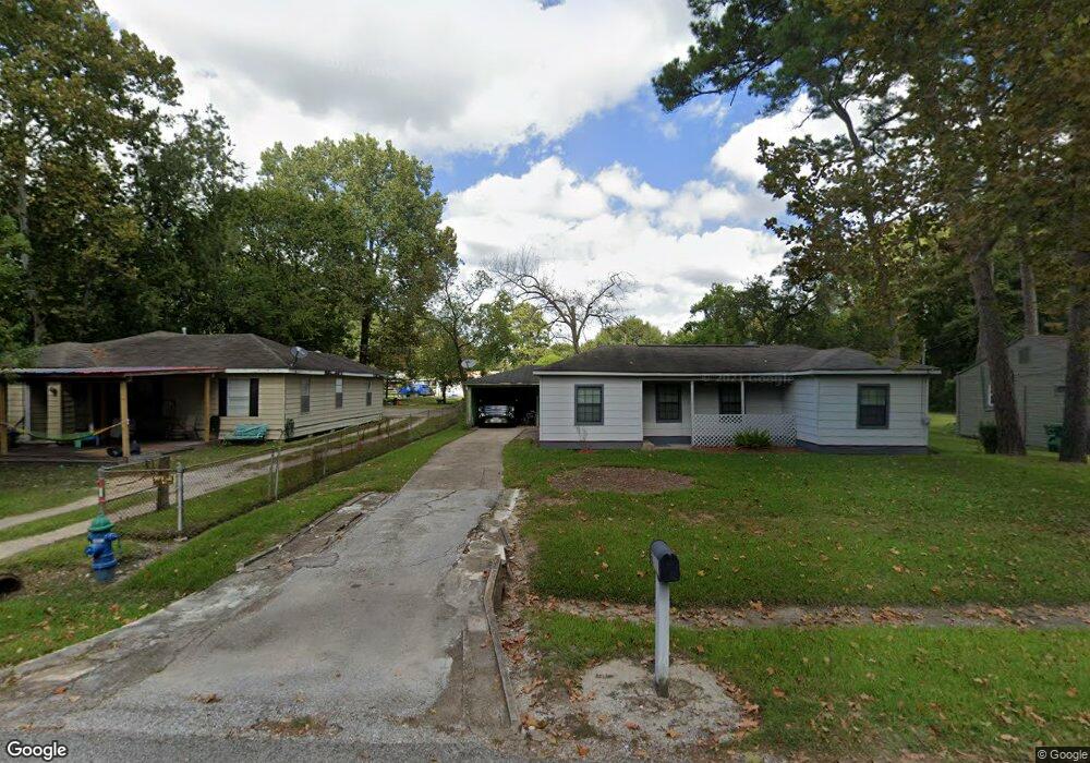 6719 Kittridge St, Houston, TX 77028 - photo 1