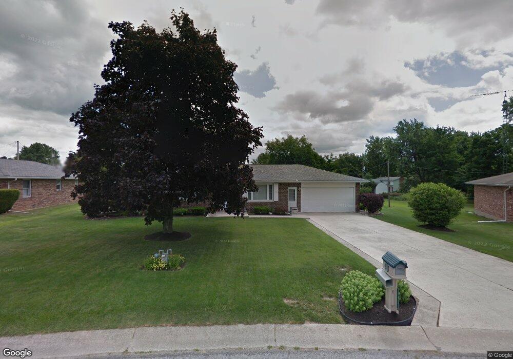 3435 Providence Cir, Lima, OH 45801 - photo 1