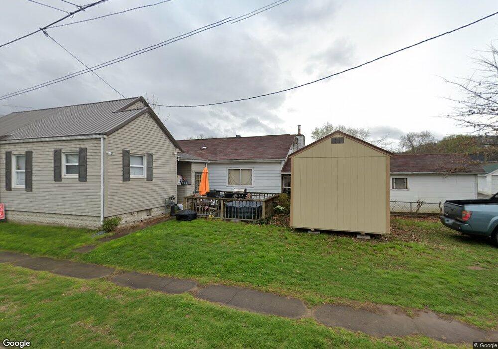 1701 West Virginia Ave, Dunbar, WV 25064 - photo 1