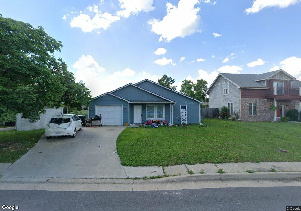 7117 SW Wheatfield Ln, Topeka, KS 66619 - photo 1