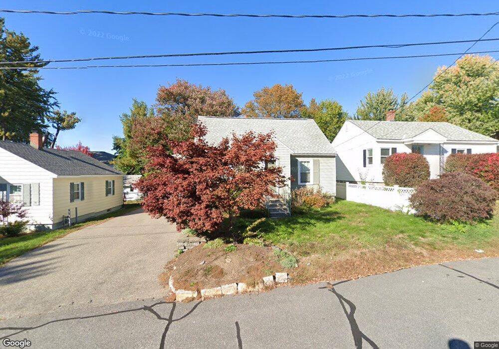 518 Shasta St, Manchester, NH 03103 - photo 1