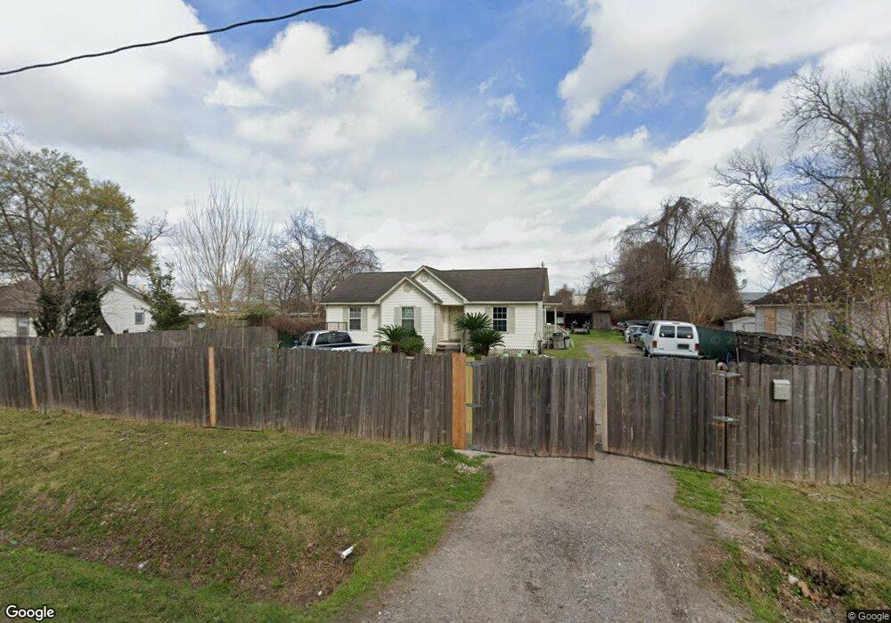 630 Millville Dr, Houston, TX 77091 - photo 1