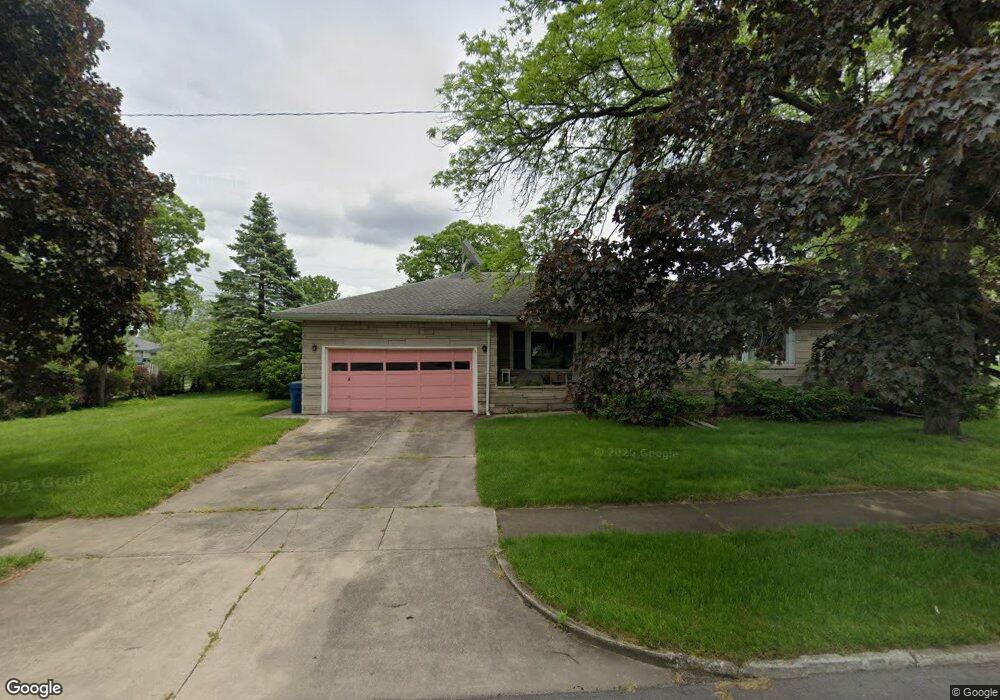 8615 Cottage Grove Ave, Highland, IN 46322 - photo 1