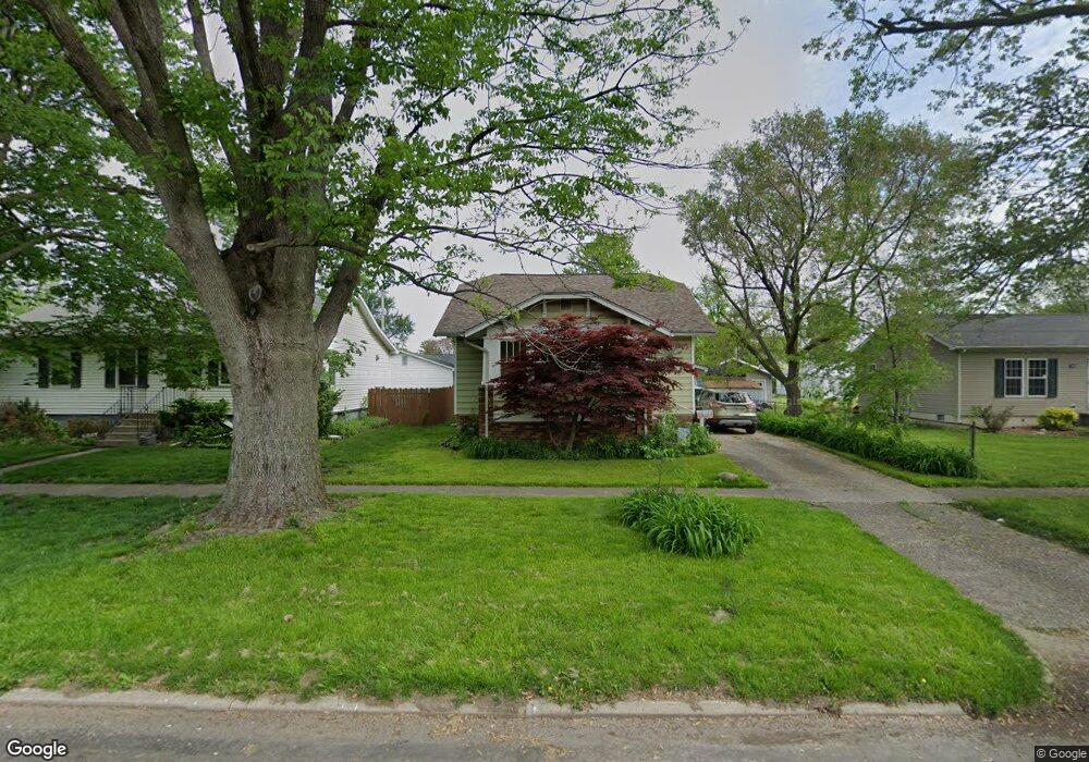 2808 Moultrie Ave, Mattoon, IL 61938 - photo 1