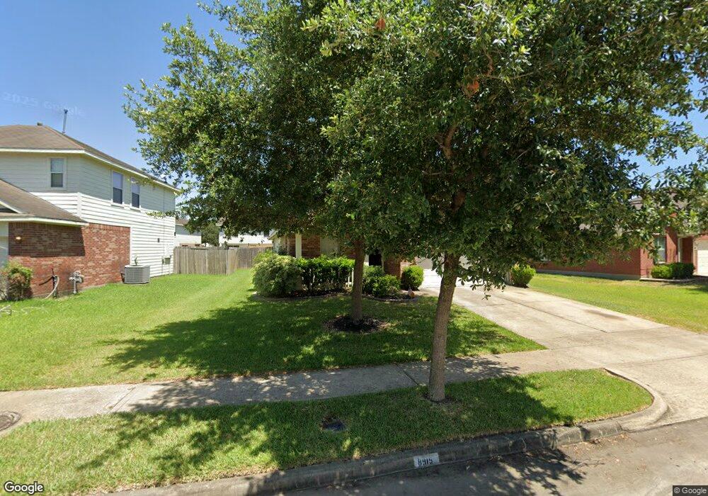 8915 Durham Manor Ln, Houston, TX 77075 - photo 1