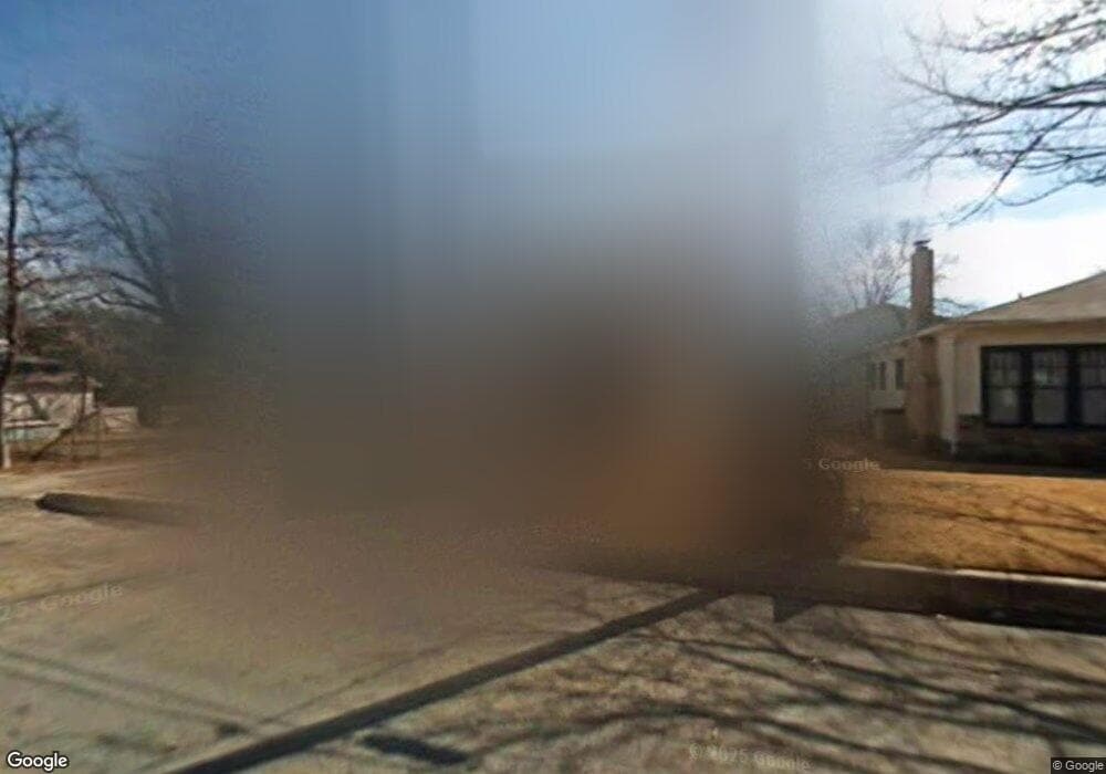 309 S Crockett St, Fredericksburg, TX 78624 - photo 1