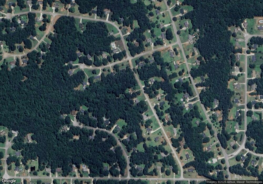 215 Knob Hill Dr unit 1, Locust Grove, GA 30248 - photo 1