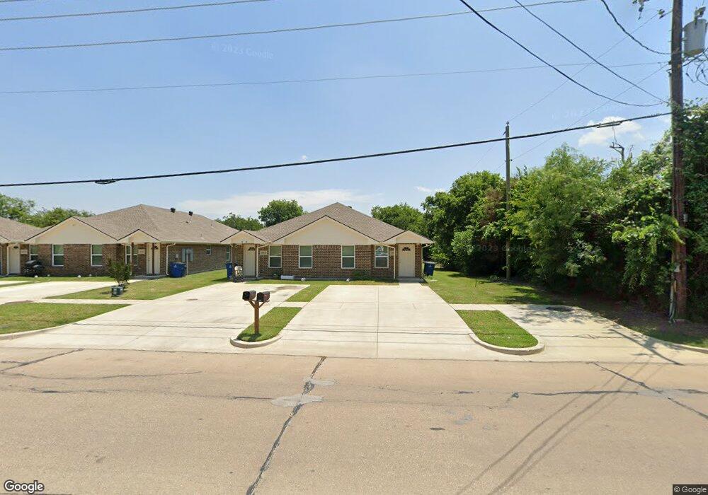 109 Casa Linda St, Ennis, TX 75119 - photo 1