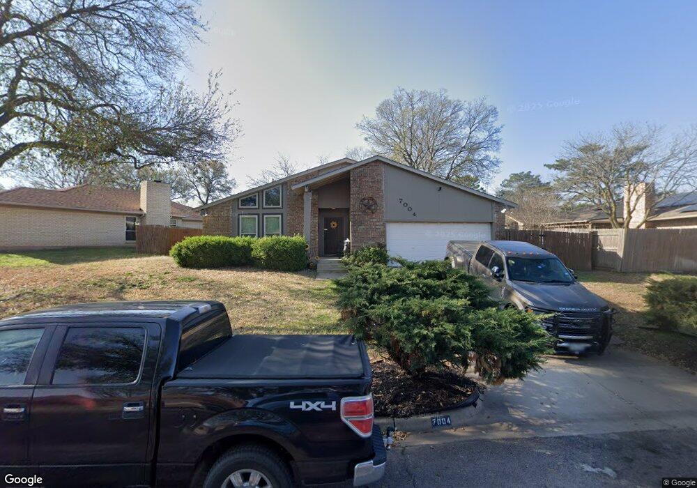 7004 Woodmoor Rd, Fort Worth, TX 76133 - photo 1
