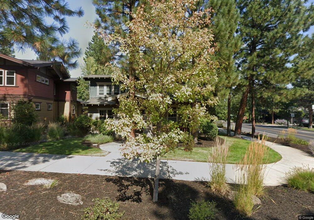 2584 NW Crossing Dr, Bend, OR 97701 - photo 1