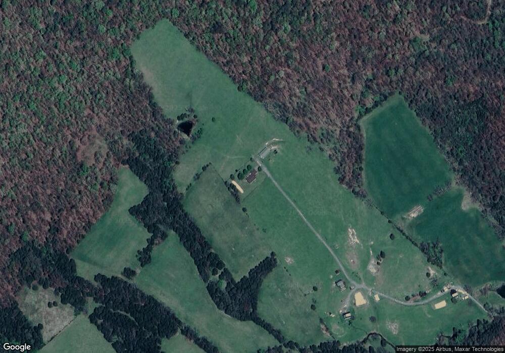 423 Sycamore Ln, Maurertown, VA 22644 - photo 1