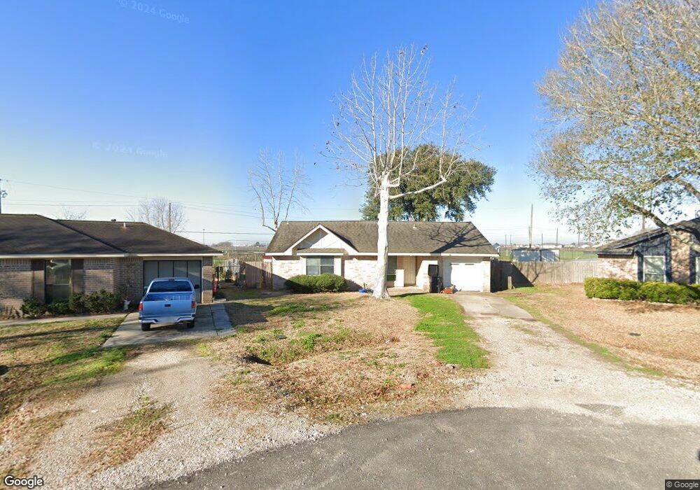 415 N 9th St, Beasley, TX 77417 - photo 1