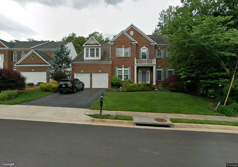 7314 Beechwood Dr, Springfield, VA 22153 - photo 1