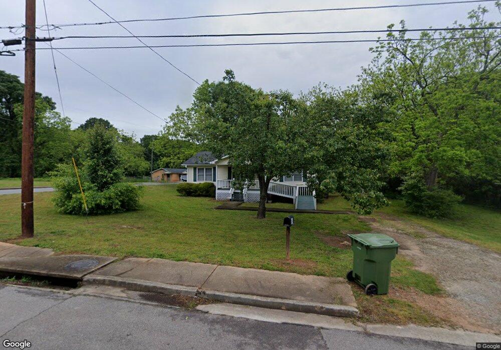 450 Daniel St, Royston, GA 30662 - photo 1