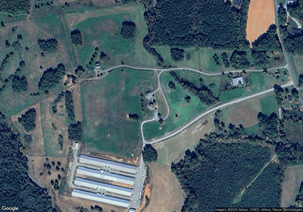 4550 Woodfern Rd, Seagrove, NC 27341 - photo 1