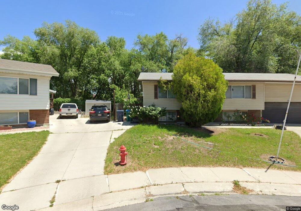 43 Paula Cir, Sandy, UT 84070 - photo 1