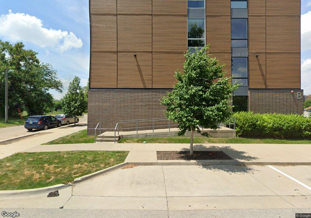 1716 South Union St, Des Moines, IA 50315 - photo 1